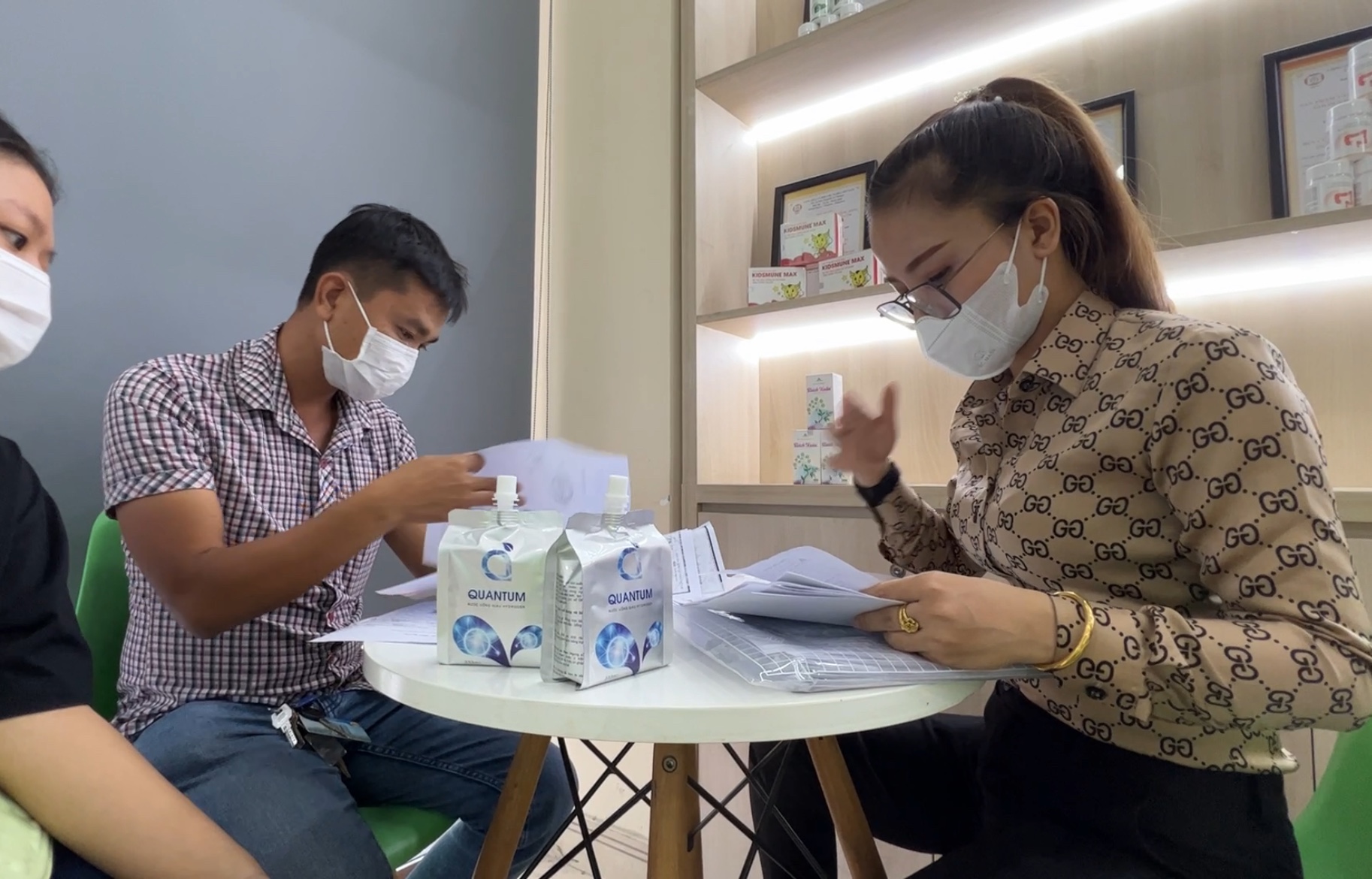 Đa cấp 'giăng bẫy' sinh viên: Giải cứu nạn nhân bị sập bẫy - Ảnh 3.