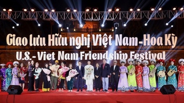 Warm atmosphere of Vietnam-US Friendship Exchange in Hanoi Capital