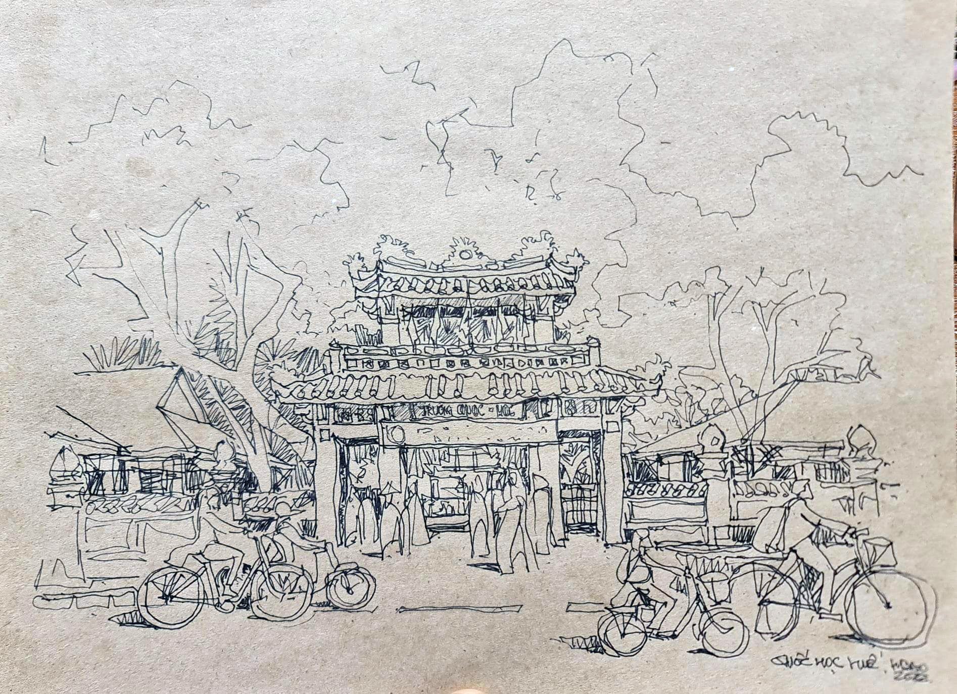 Góc ký họa: Trường Quốc học Huế  - Ảnh 2.