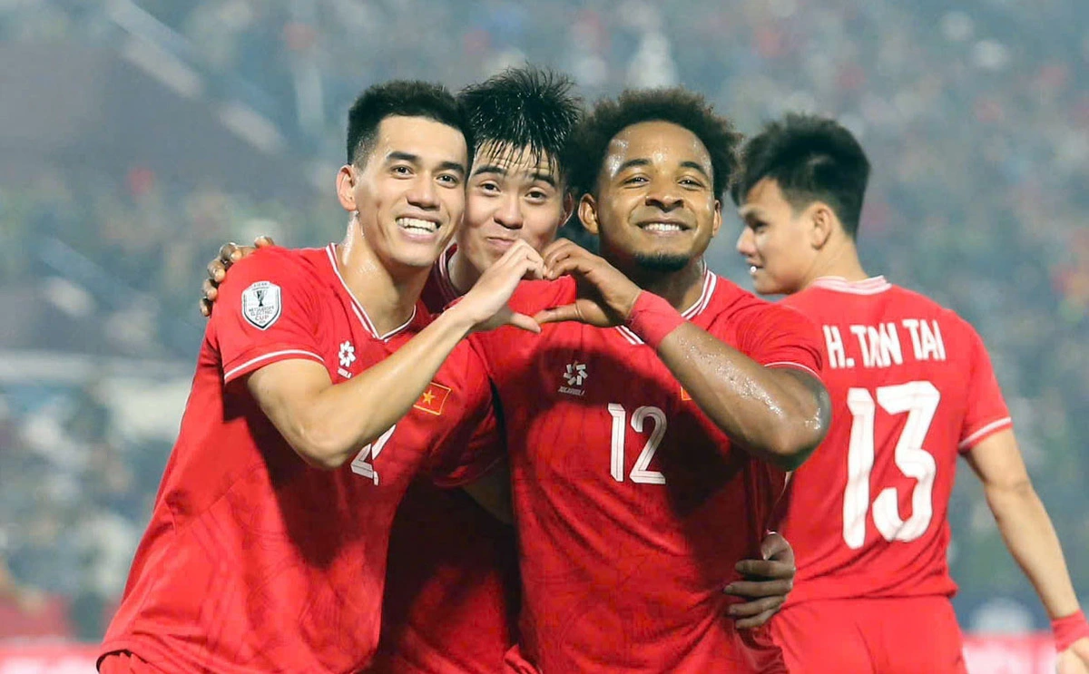 Ballon d'Or du Vietnam 2024 : une première pour Tien Linh ?