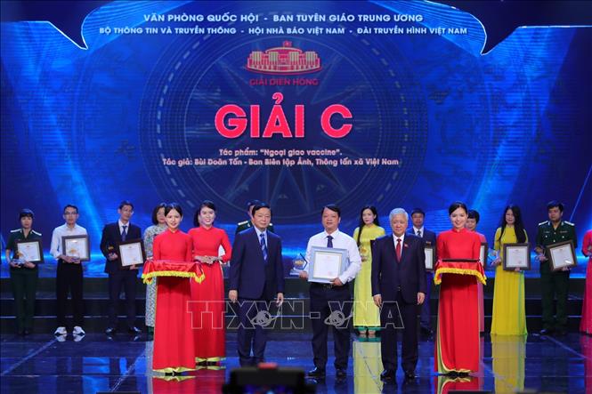 Photo caption