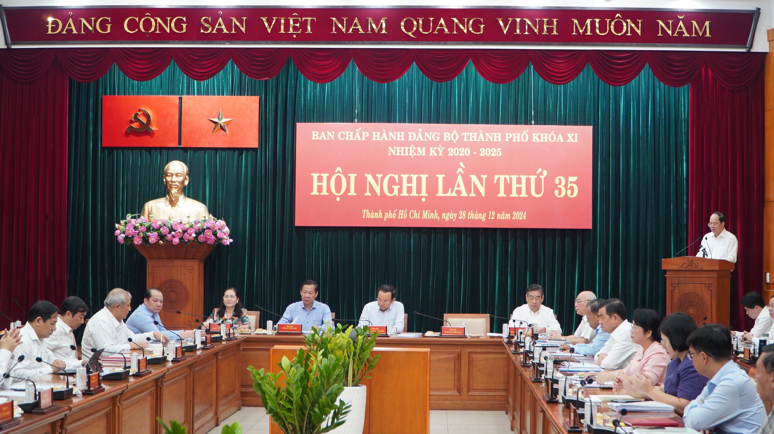 Bí thư Thành ủy Nguyễn Văn Nên: Sau sắp xếp, bộ máy phải hoạt động tốt hơn- Ảnh 2.