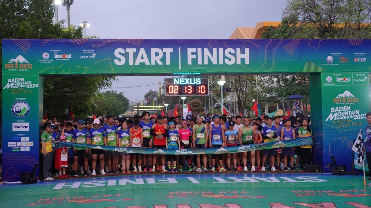 The top marathon in the South officially takes place in Tay Ninh 1