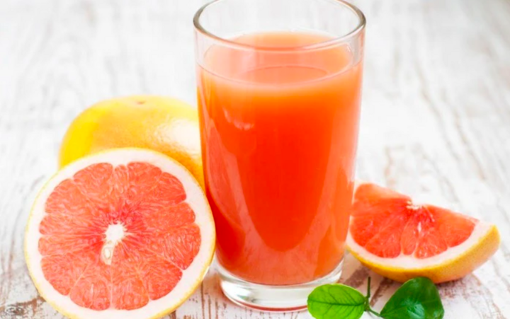 Grapefruit juice can help improve your digestive system, boost your immunity and speed up your metabolism.