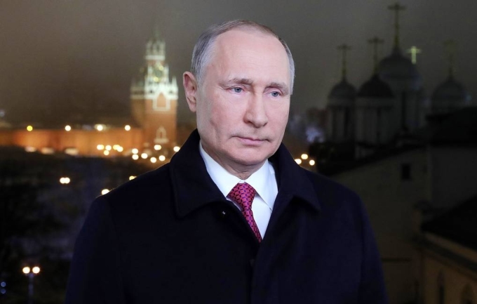 Tổng thống Nga Vladimir Putin trong bài phát biểu năm mới ngày 31/12/2023. Ảnh: TASS