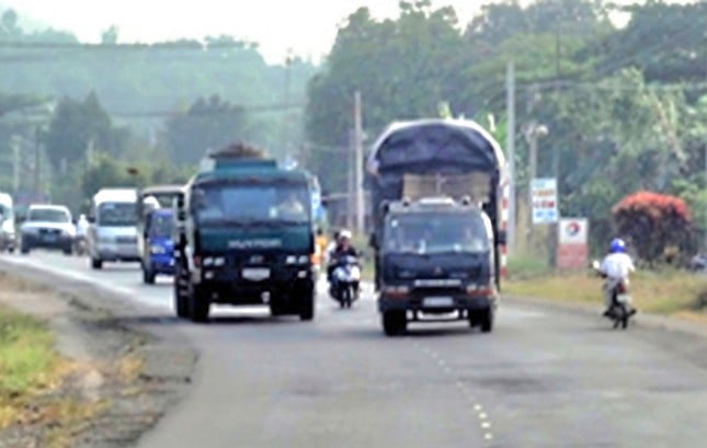 Dong Nai construit de nombreuses zones de réinstallation pour le projet d'autoroute Dau Giay – Tan Phu, photo 1