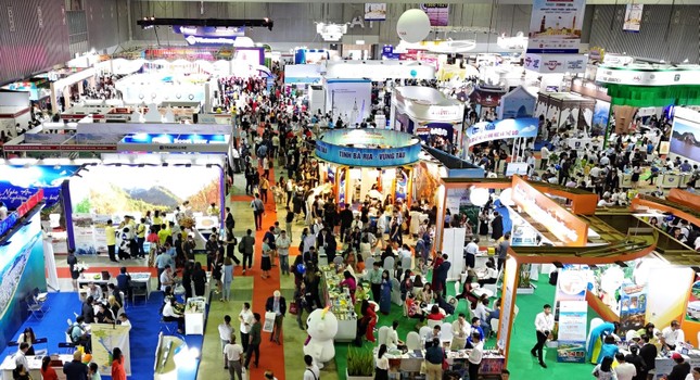 CNN et plus de 40 agences de presse du monde entier « envahissent » la Foire internationale du tourisme de Ho Chi Minh-Ville, photo 3