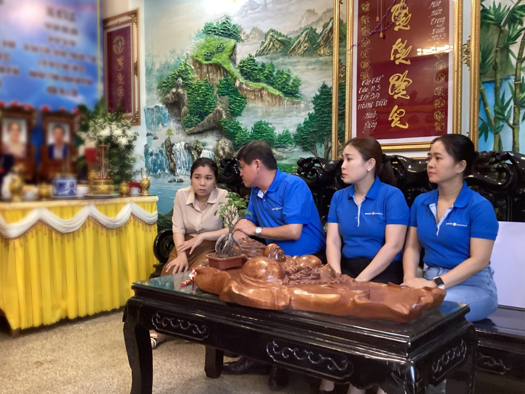 ធានារ៉ាប់រង Bao Viet បង់ថ្លៃធានារ៉ាប់រងសុខភាពក្នុងករណីឧបទ្ទវហេតុឧទ្ធម្ភាគចក្រនៅ Quang Ninh រូបភាពទី 2