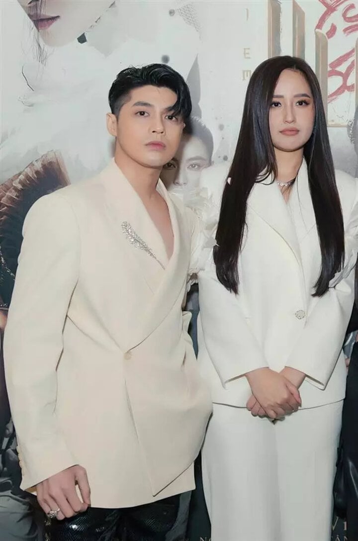 Noo Phuoc Thinh surprised the audience when he publicly announced his breakup with Mai Phuong Thuy in 2018.