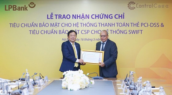 LPBank achieves two international security standard certificates photo 2