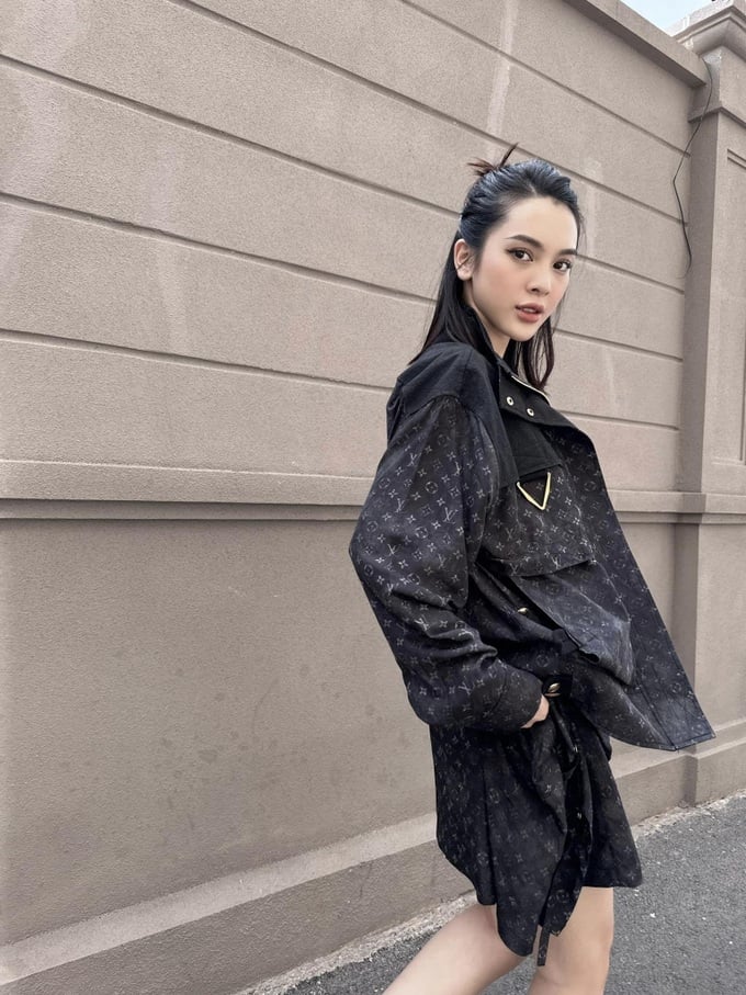 Sao Việt phấn khích săn lùng vé biểu diễn của BlackPink tại Hà Nội - 2