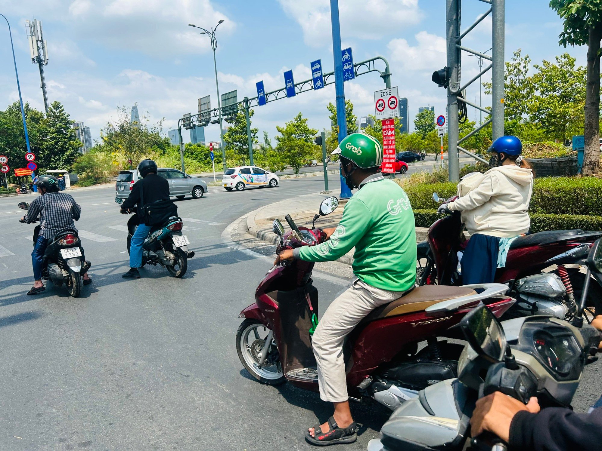 Vì sao nắng nóng sẽ dễ bị chảy máu cam - Ảnh 2.