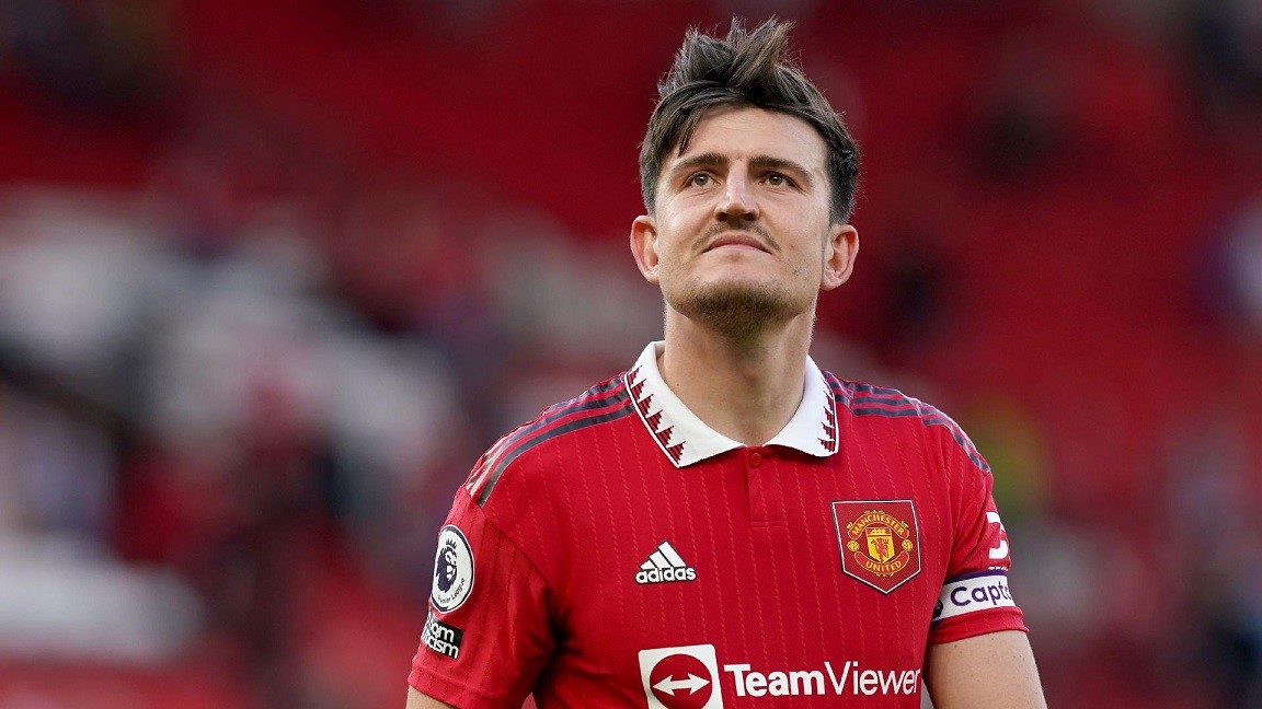 cầu thủ MU ngày 3/8: Sofyan Amrabat ngưỡng mộ HLV Erik ten Hag; Harry Maguire vẫn là hậu vệ đắt nhất thế giới