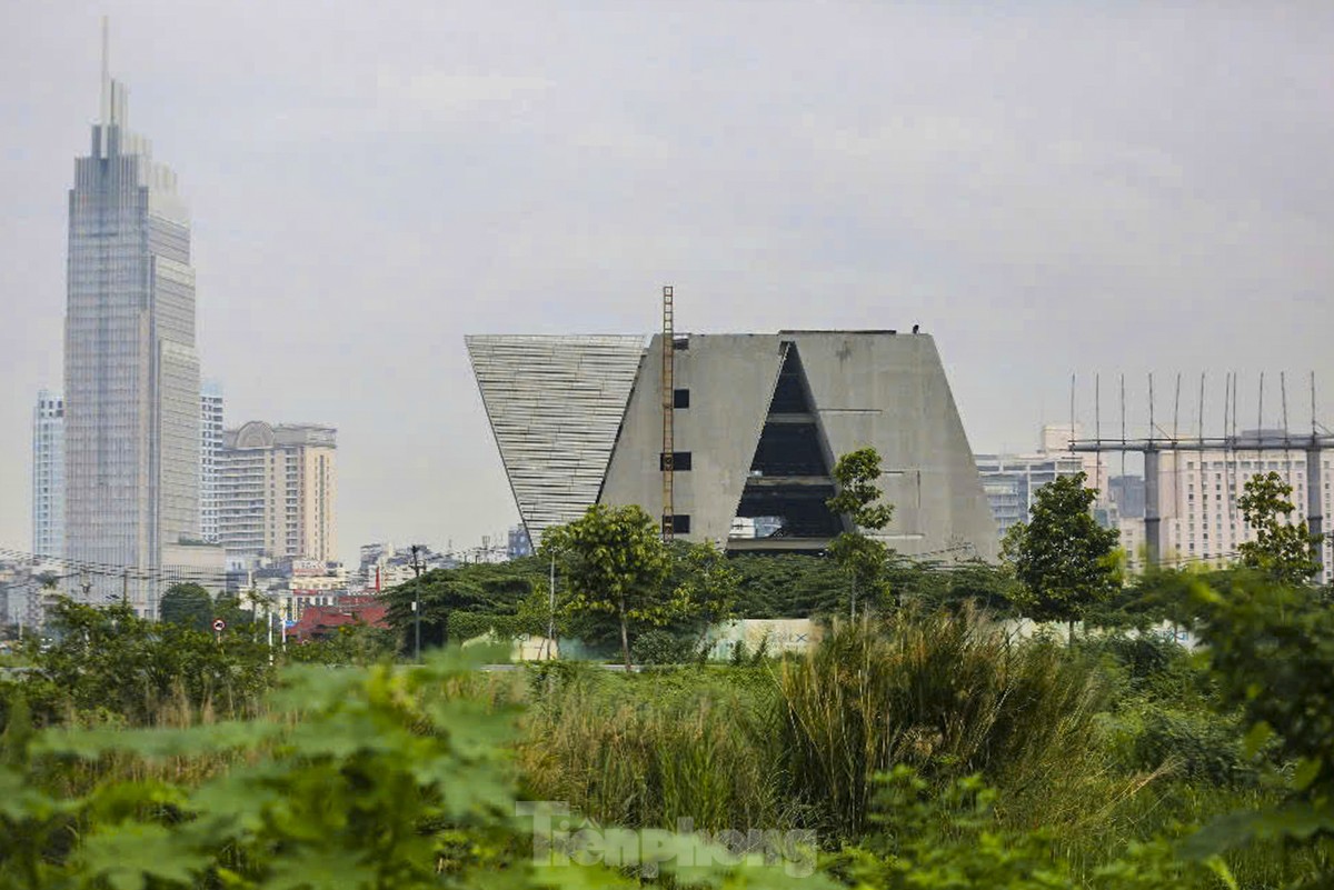 Aerial view of the 800 billion VND exhibition center in Thu Thiem about to be revived photo 9