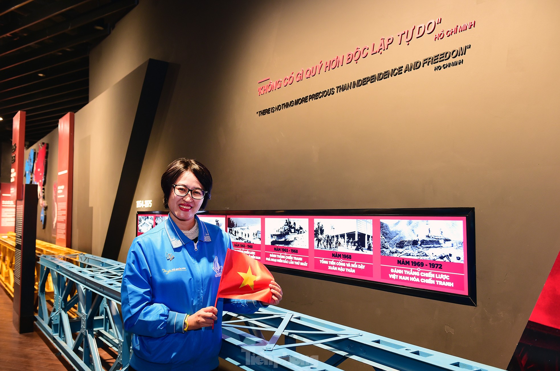 'I love my Fatherland' surges at the Vietnam Military History Museum photo 15