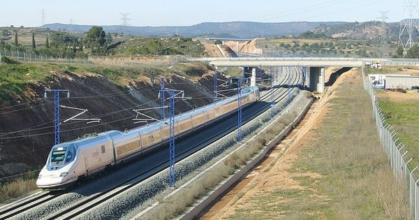 Historias de construcción de ferrocarriles de alta velocidad en cinco países desarrollados