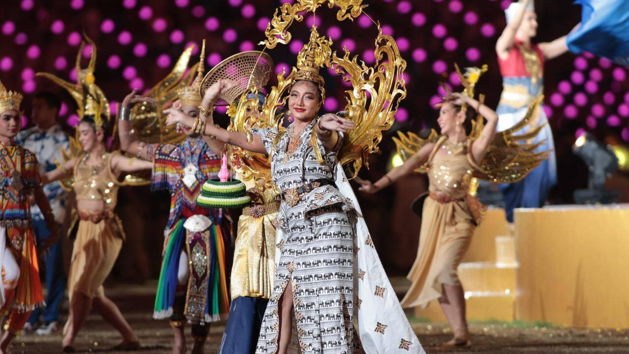 ปาร์ตี้แสงสีเสียงสุดตระการตาปิดท้ายการแข่งขันกีฬาซีเกมส์ ครั้งที่ 32