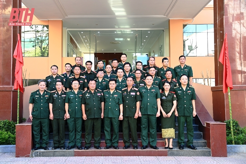 Conversaciones entre el Comando de la Guardia Fronteriza de Thanh Hoa y el Comando Militar Provincial de Hua Phan (Laos)