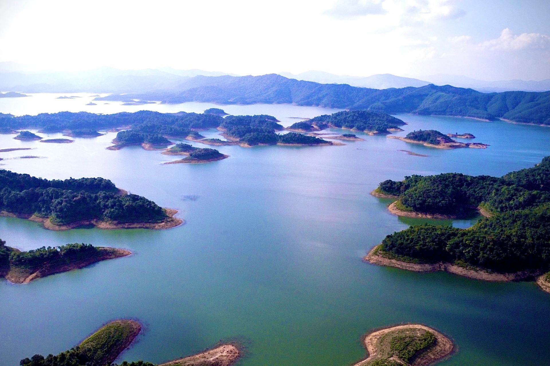 The beauty of the place known as the 'green pearl' in Ha Tinh