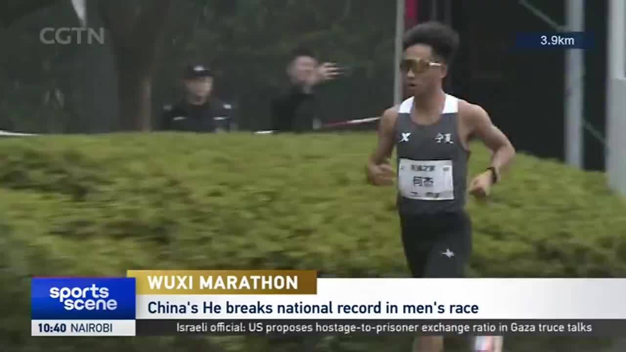 He Jie stellt mit 2 Stunden 6 Minuten 57 Sekunden chinesischen Marathonrekord auf