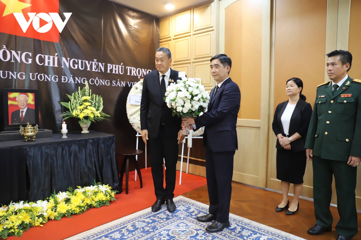 Thailand flies flags at half-mast in memory of General Secretary Nguyen Phu Trong