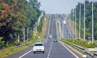 Comparaison des prix des terrains le long de l'autoroute Dau Giay - Lien Khuong en 2022