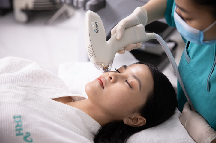 Phòng khám chuyên khoa da liễu DRH Clinic và 7 năm 'giải cứu' làn da biến chứng - 1