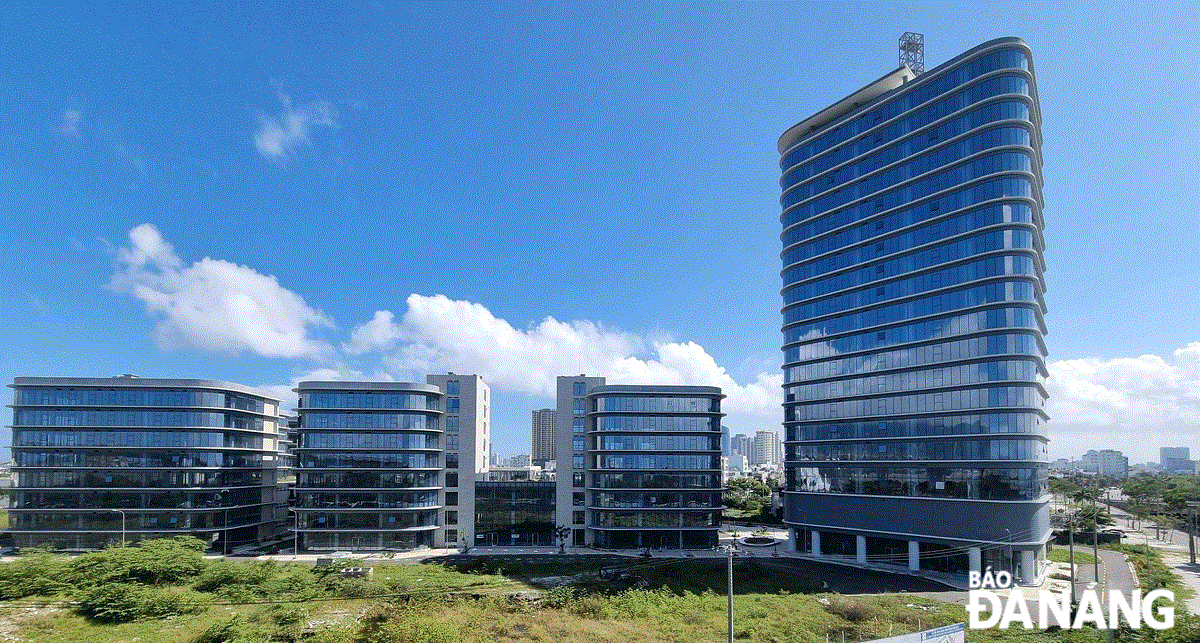Danang 1.gif