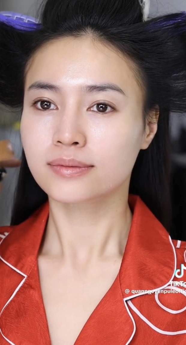 Lan Ngọc lộ mặt mộc. Ảnh: Cắt từ clip