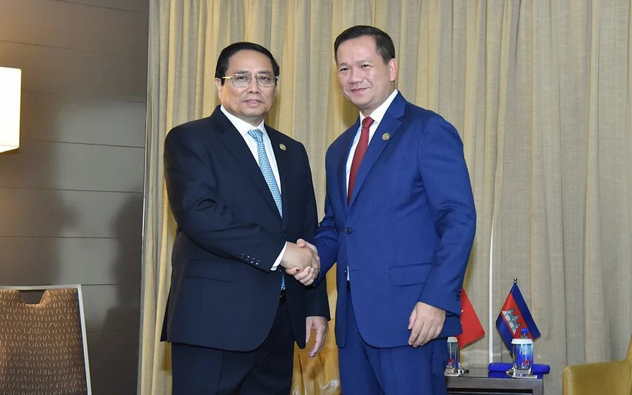 Premierminister Pham Minh Chinh trifft kambodschanischen Premierminister Hun Manet