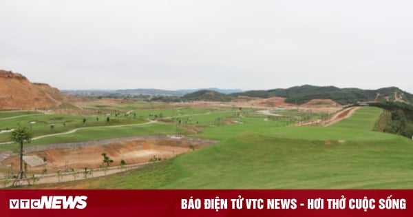 Bac Giang procède à une inspection complète du terrain de golf et du projet de complexe hôtelier dans le district de Luc Nam