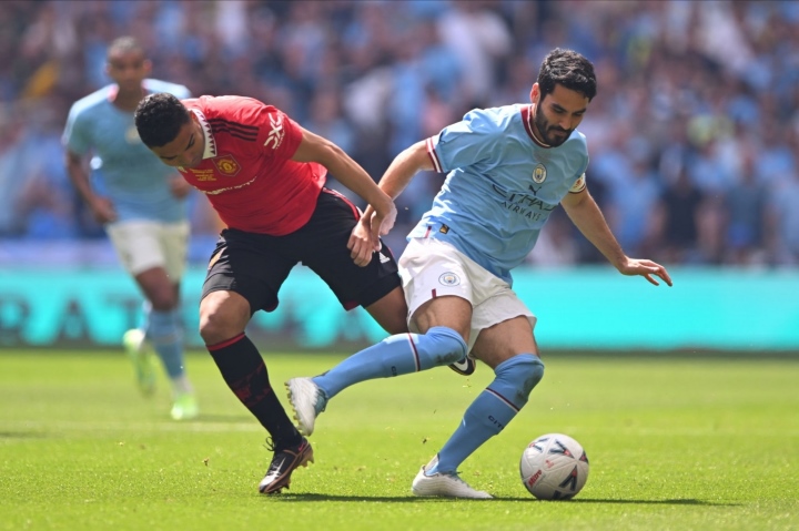 Gündogan erzielte einen Doppelpack und besiegte Man Utd, Man City gewann den FA Cup - 1