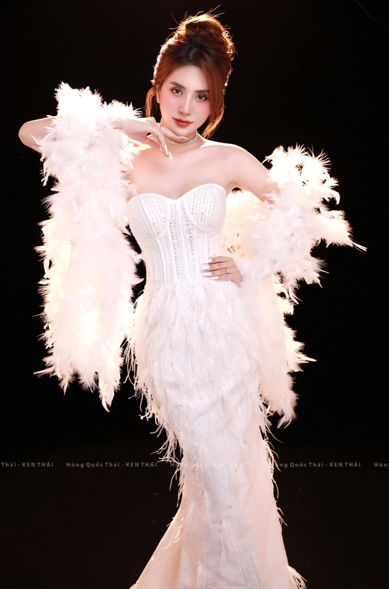 Thiên An trở thành mẹ đơn thân xinh đẹp, tự chủ về tài chính. Ảnh: Facebook nhân vật.