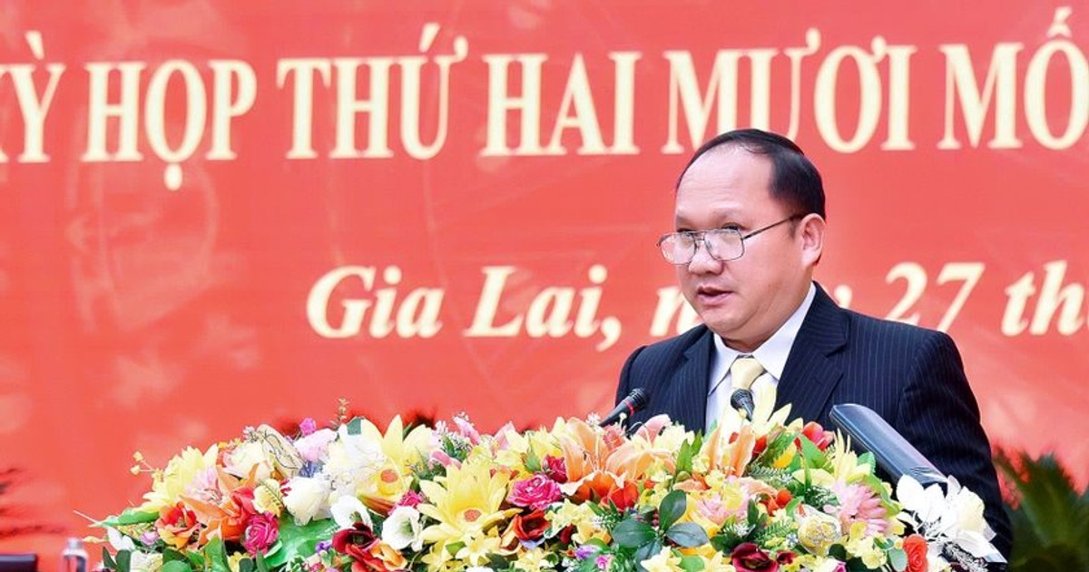 Mr. Rah Lan Chung holds the position of Chairman of Gia Lai Provincial People's Committee