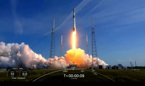 Tên lửa Falcon 9 được hoạt động lại sau nhiều sự cố