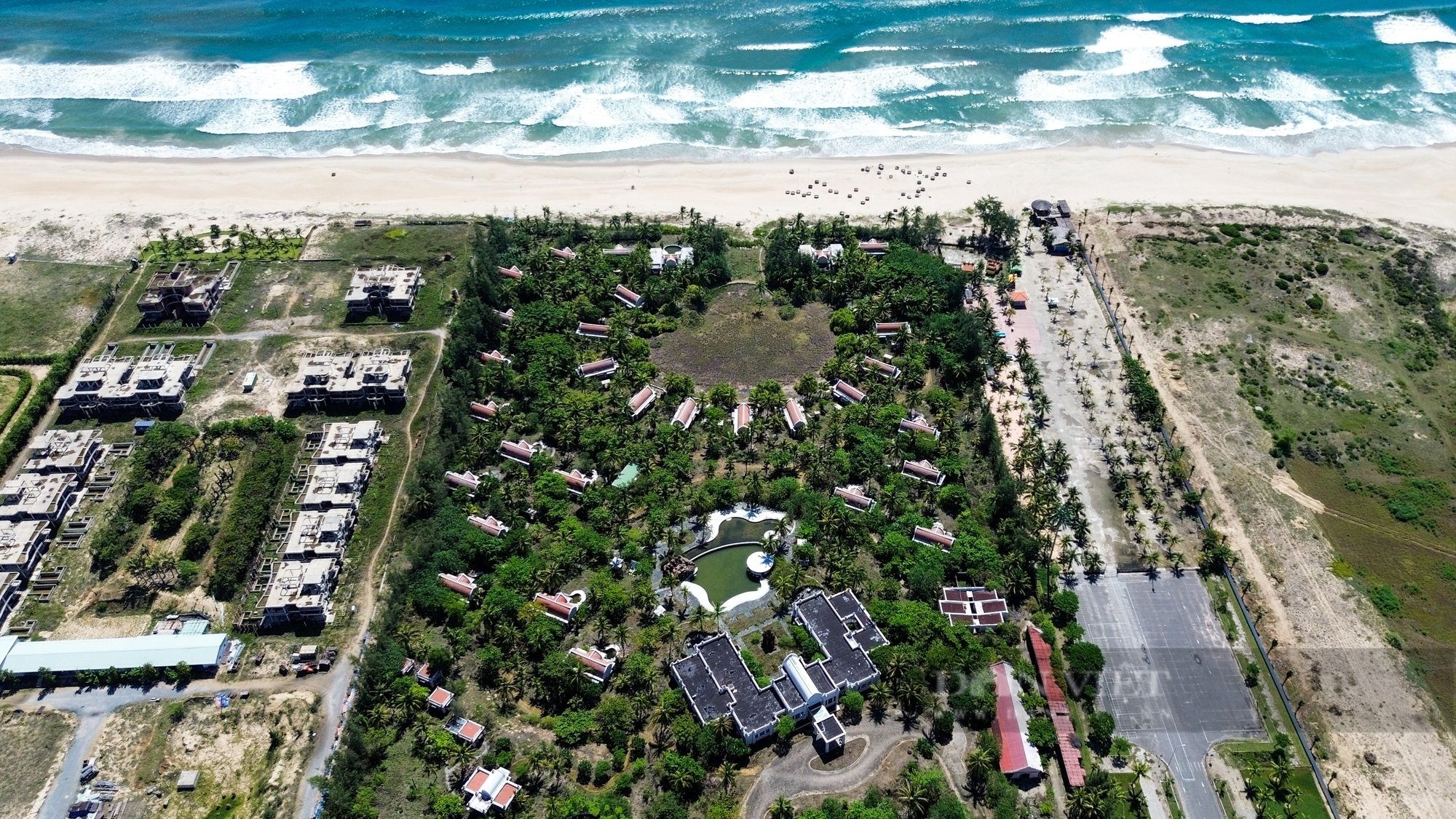 Resort ven biển 12 triệu USD bỏ hoang ở ven biển Đà Nẵng- Ảnh 2.