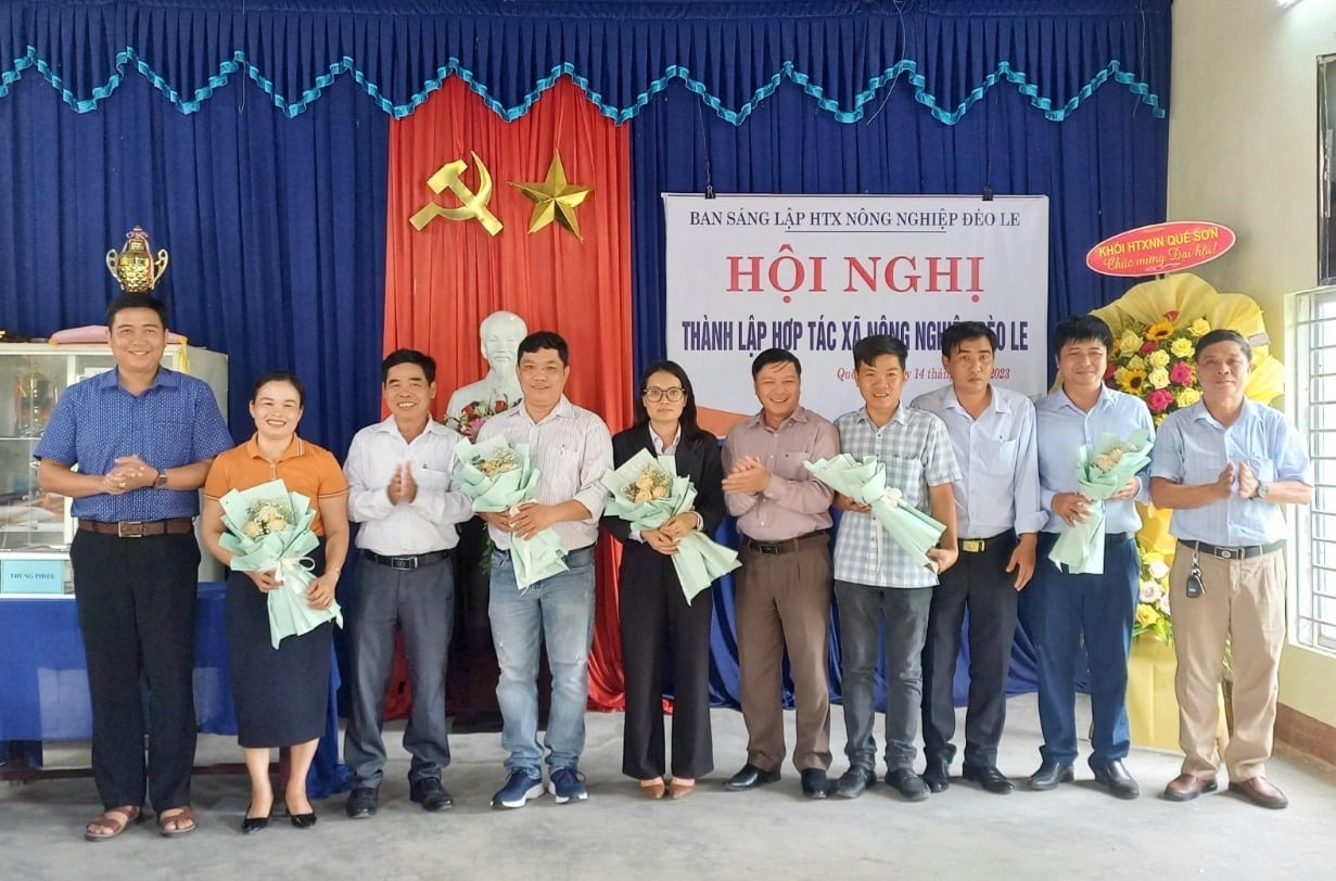 សម្ពោធសហករណ៍កសិកម្ម Deo Le ។ រូបថត៖ ឌុយ ថៃ