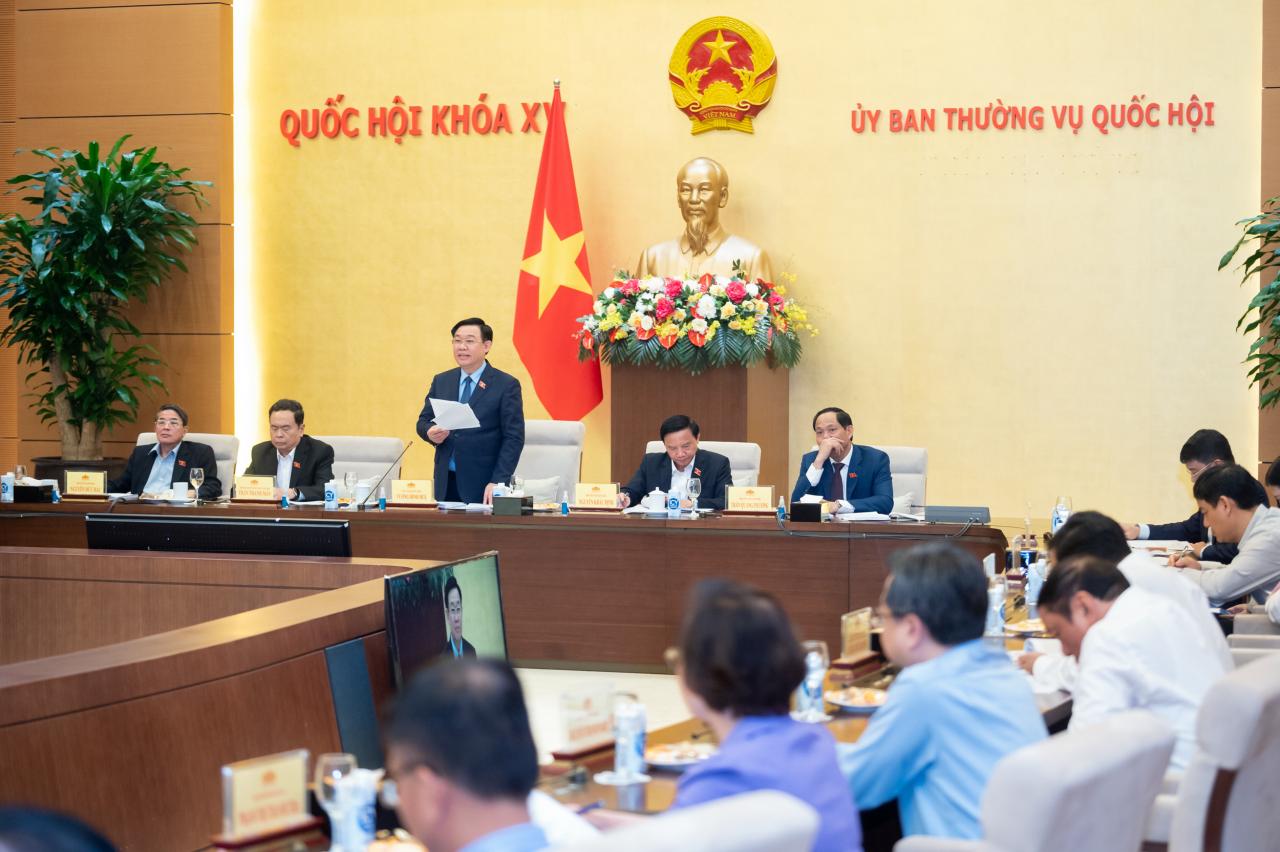 quoc hoi ky 6.jpg
