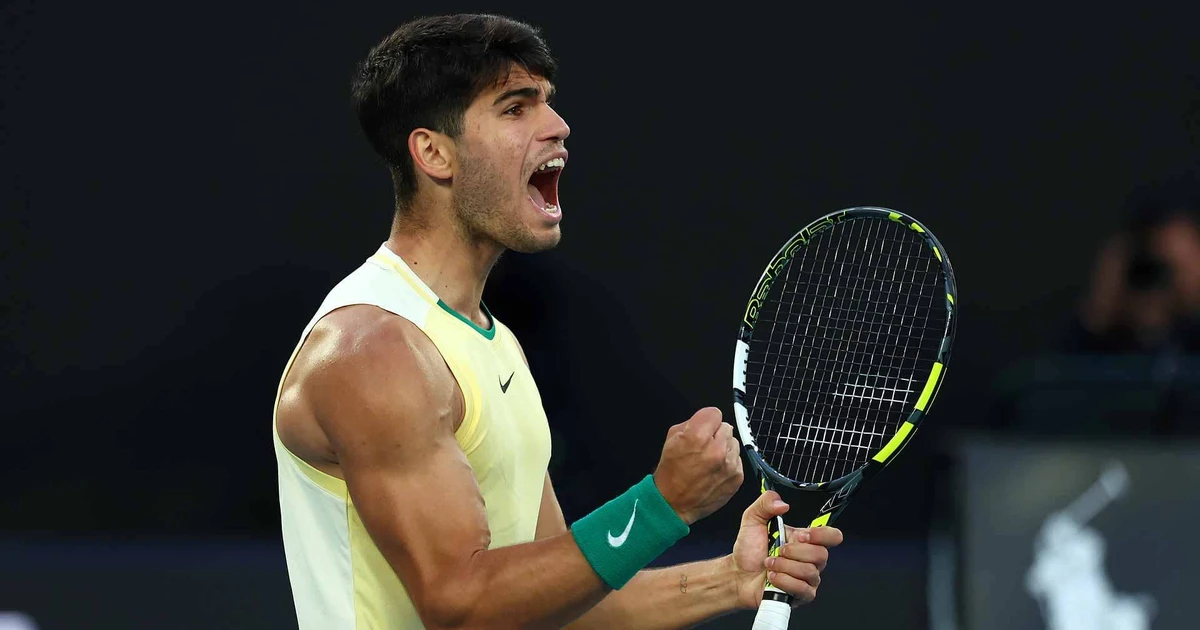 Australian Open: Carlos Alcaraz sẽ đại chiến Alexander Zverev lần thứ 8 trong sự nghiệp, quyết đấu ở tứ kết đơn nam