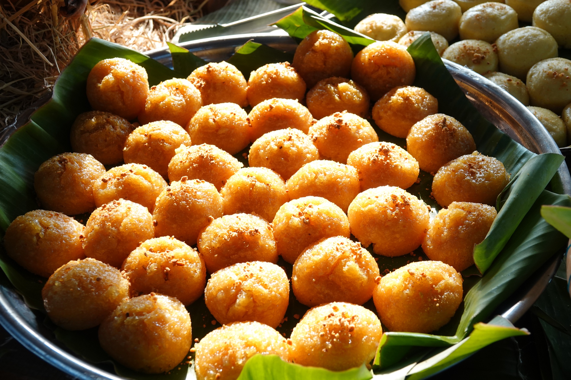  “No mắt” với gần 100  loại bánh dân gian Nam bộ hội tụ ở Cần Thơ   - Ảnh 3.