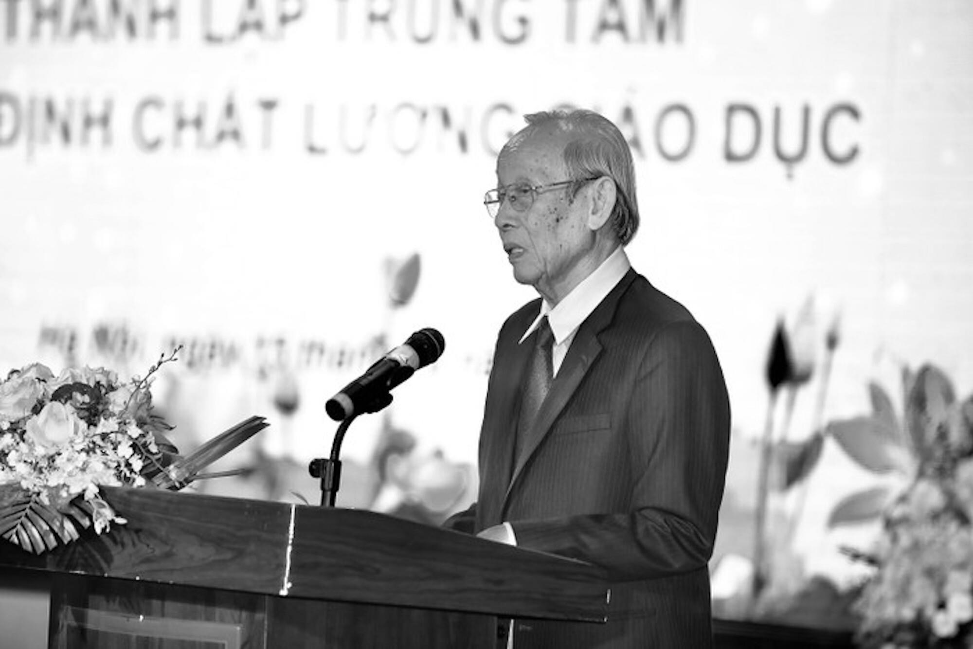 Former Minister of Education and Training Tran Hong Quan passed away at the age of 86.