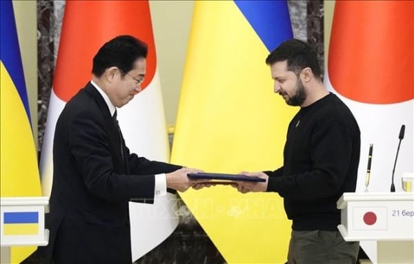 A Northeast Asian country "generously" aids Ukraine