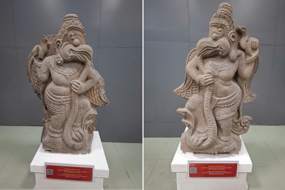 Par de estatuas de Garuda matando serpientes en Thap Mam - foto 1