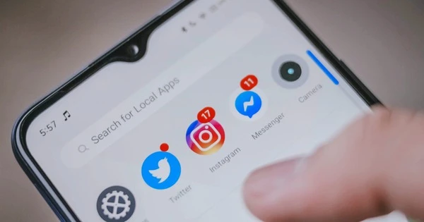 Facebook và Instagram sắp mất khả năng nhắn tin cho nhau