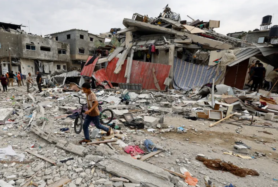 World - Will the Gaza conflict ruin the ambitions of the wealthy Gulf nation? (Figure 3).
