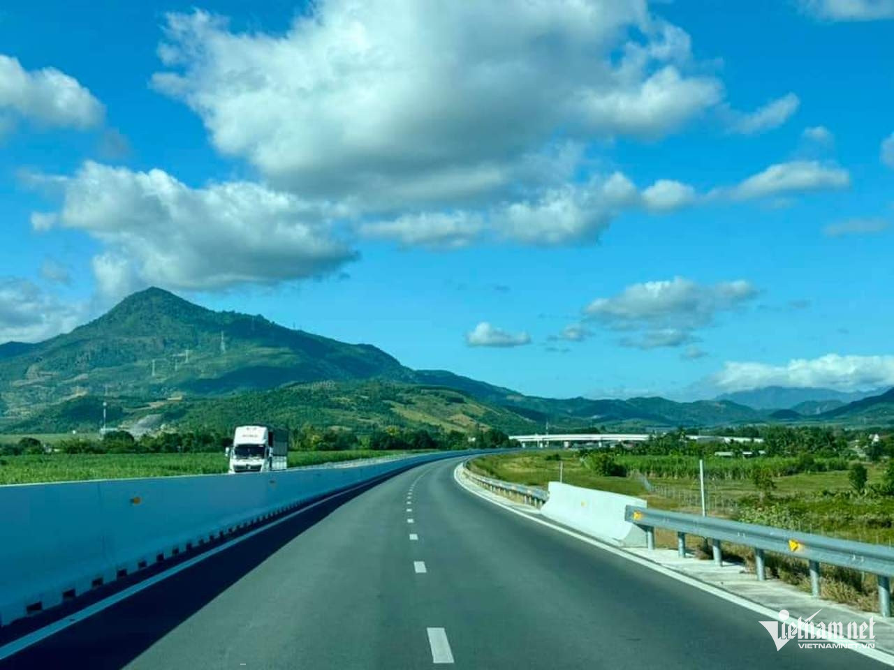 Inversión en la autopista oeste NN.jpeg