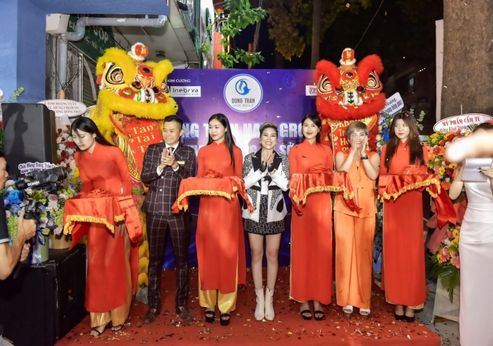 CEO Dung Tran and team are present in Ho Chi Minh City to serve customers.