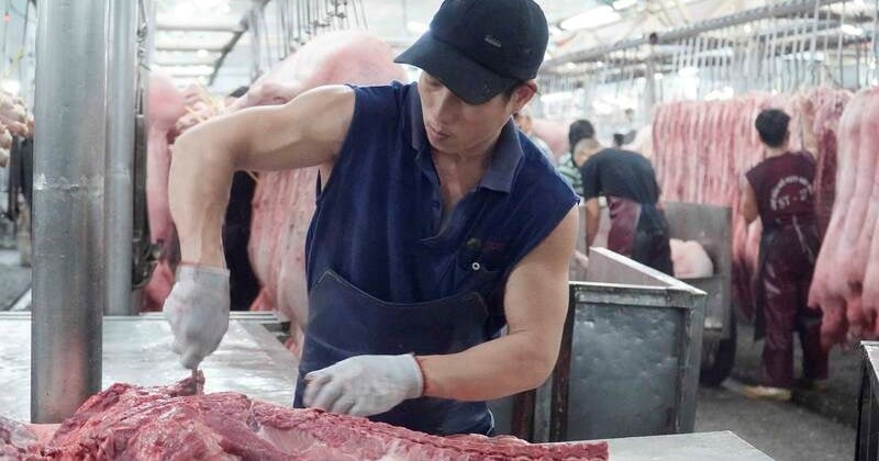 El precio de la carne de cerdo fresca en la ciudad de Ho Chi Minh es el doble que el de la carne de cerdo importada