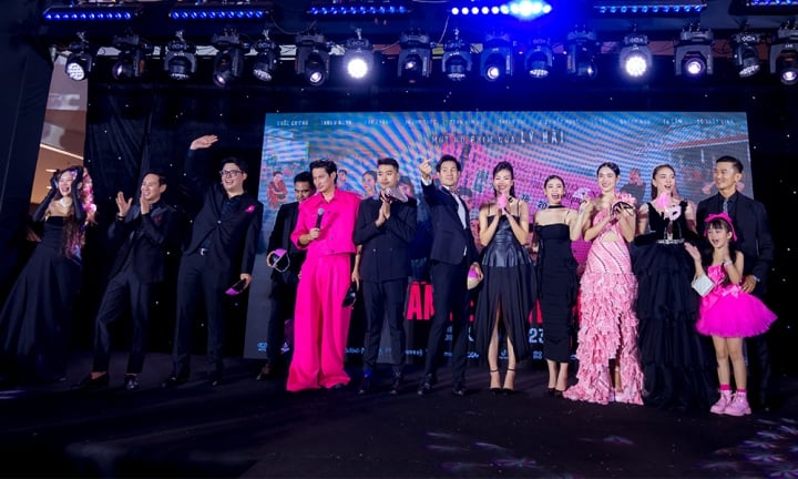 Ly Hai โกรธนักแสดง Lat mat 6 เพราะพวกเขา 