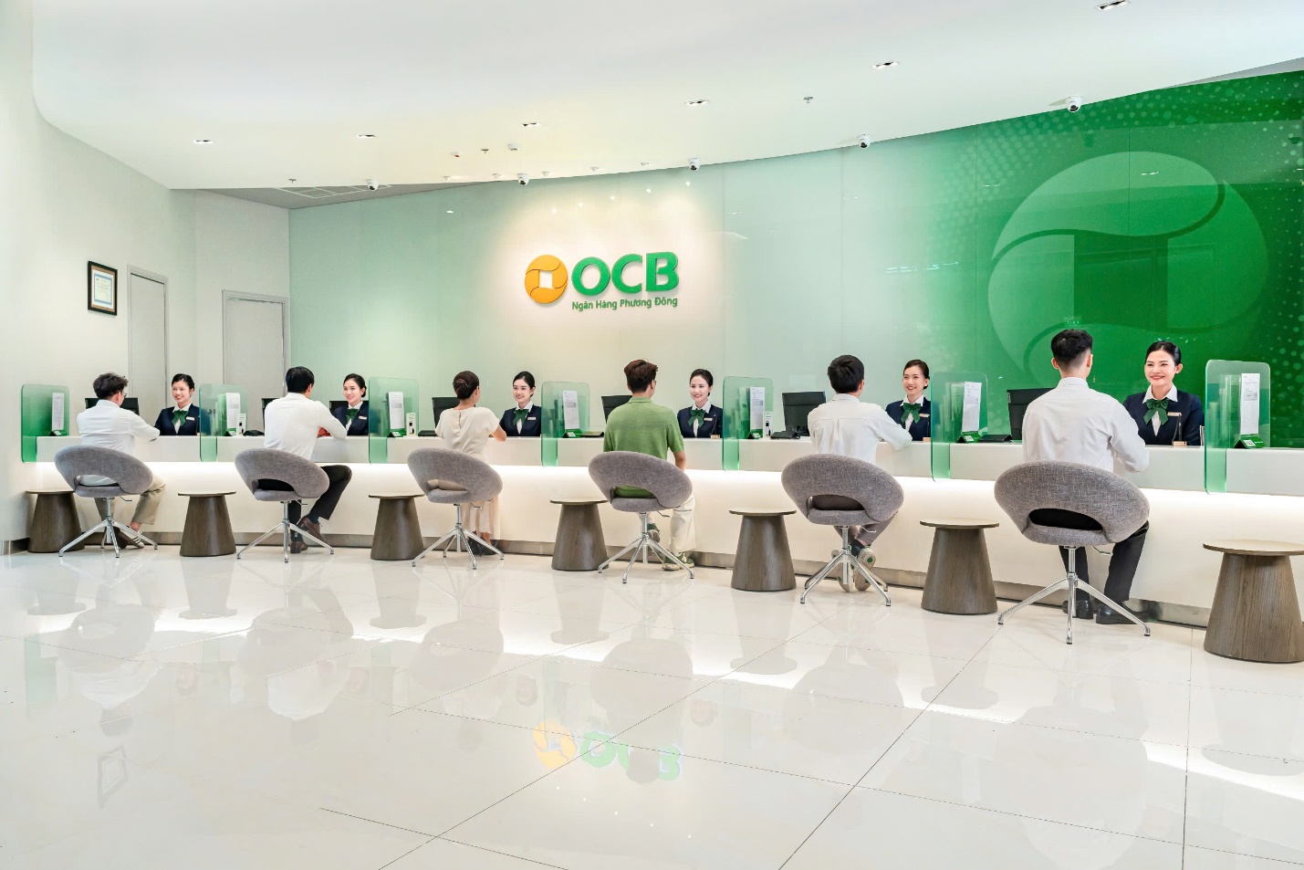 OCB mejora la atención al cliente para la actualización de datos biométricos y documentos de identificación vencidos